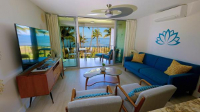Oceanfront, Gorgeous Sunsets, Dual AC, King Bed, Top Floor Views, Impeccably Remodeled Gem HKOK318
